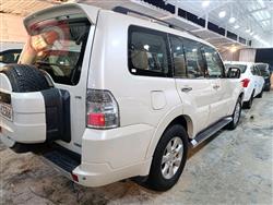 ميتسوبيشي باجيرو